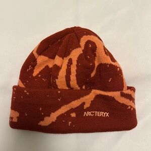 Arcteryx hat